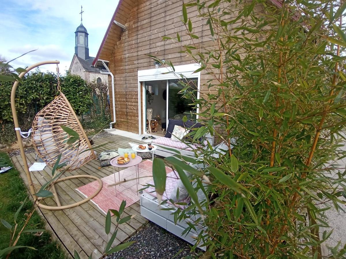 Maison Familiale A La Campagne La Chapelle-du-Bourgay Exteriér fotografie